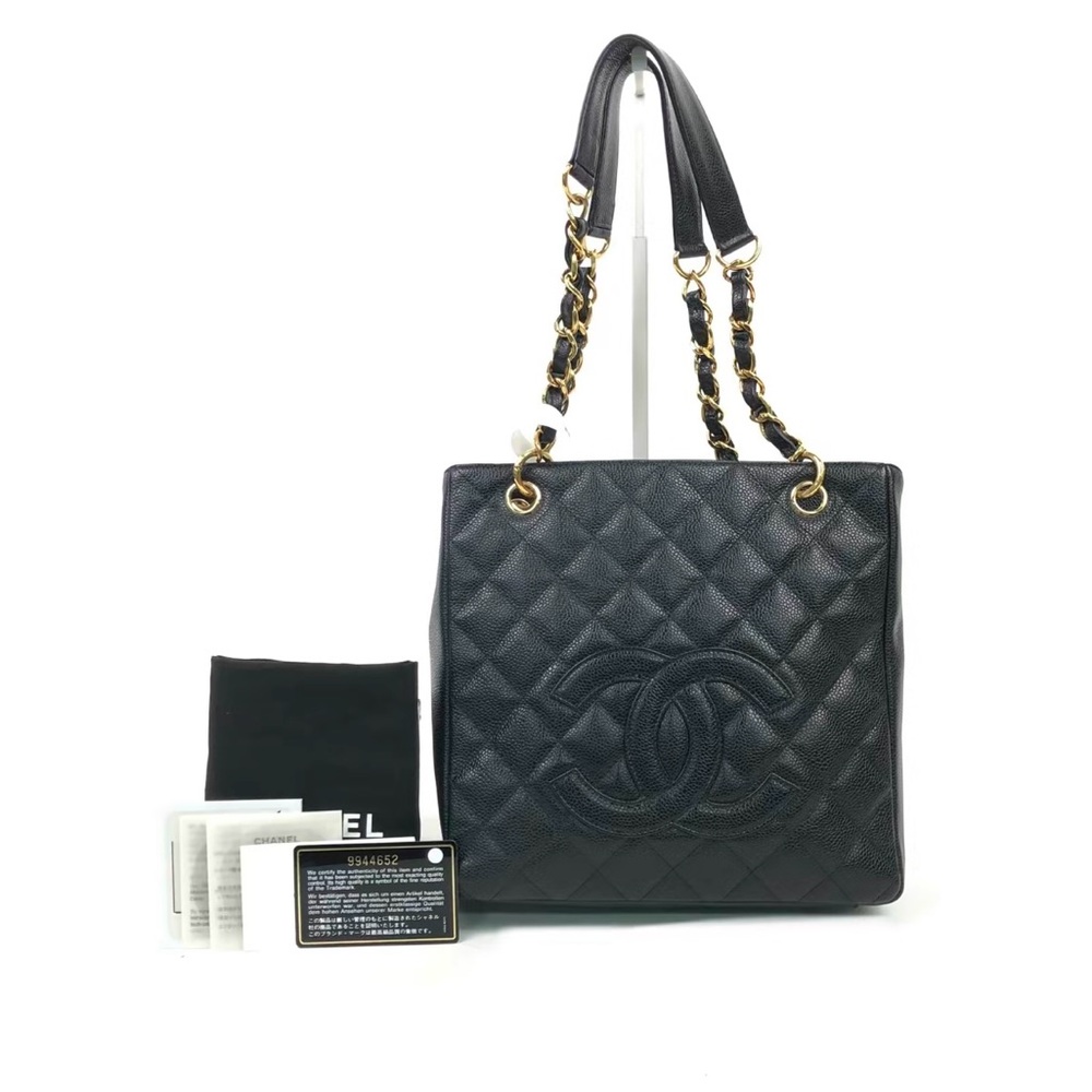 CHANEL Caviar Quilted Petit Shopping Tote PST Black